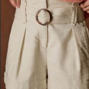 Sezane Rome short in écru